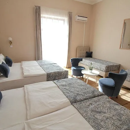 Platan Guest house
